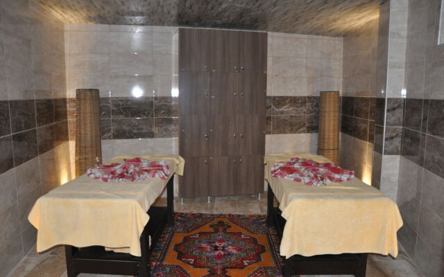 Panoramic Cave Hotel