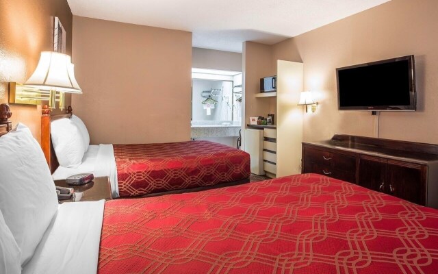 Budgetel Inn & Suites