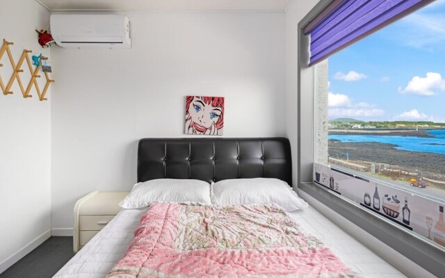 Jeju Byeolhaeneunbam Sungsanpo Oceanview Pension