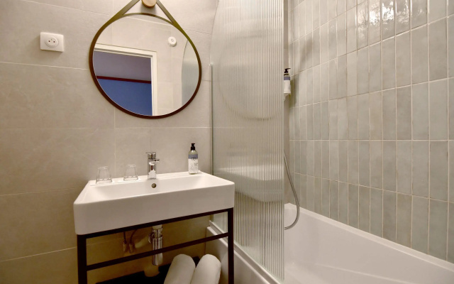 Agate Hotel