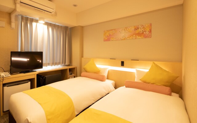 Shinsaibashi Higashi Crystal Hotel