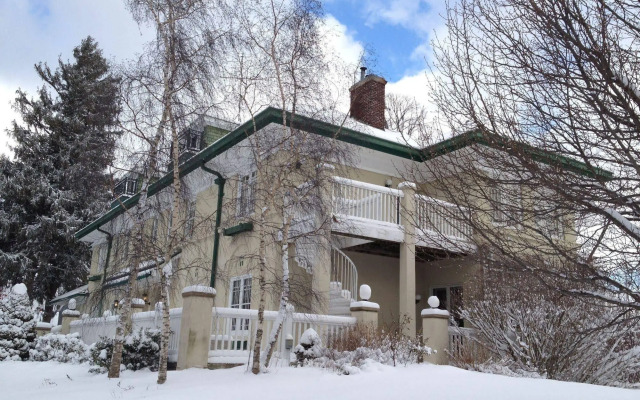 The Belvedere Inn & Restaurant