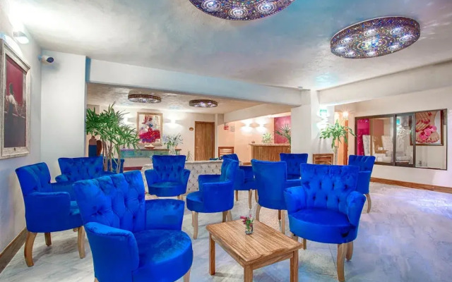 Condominios de Lujo Vista Corona