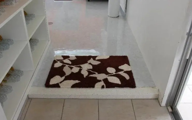 Nirai Beach Villa