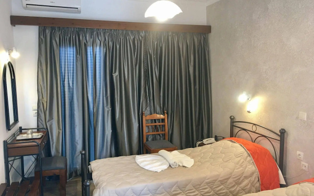 Hotel Lodos