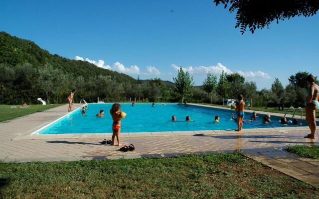 Blu International Camping