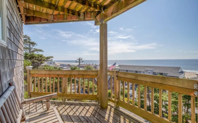 A Beach Treehouse