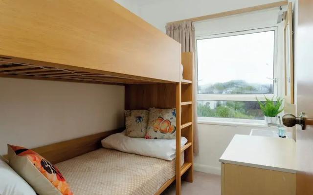 Torland Seafront Hotel