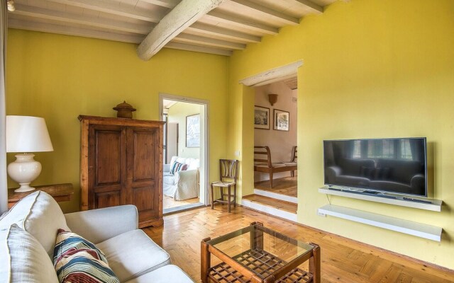 Beautiful Home in Impruneta With 1 Bedrooms and Wifi
