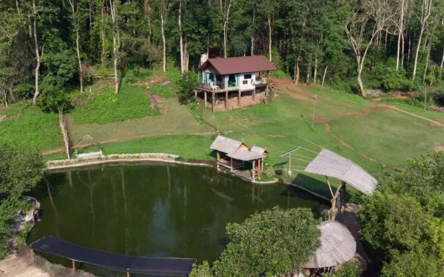 Tawan Riverside - Elephant Resort