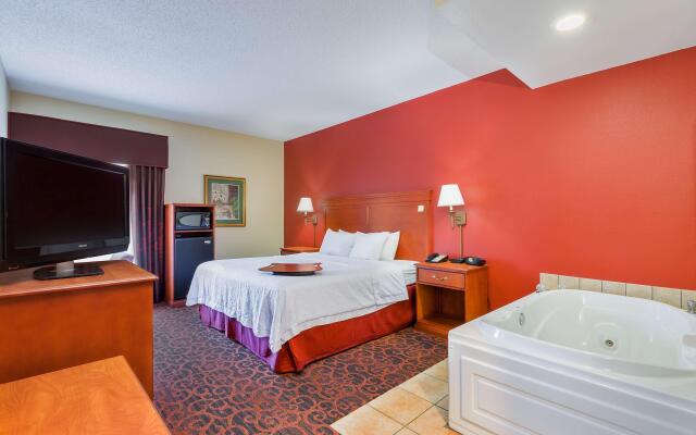 Hampton Inn Marion