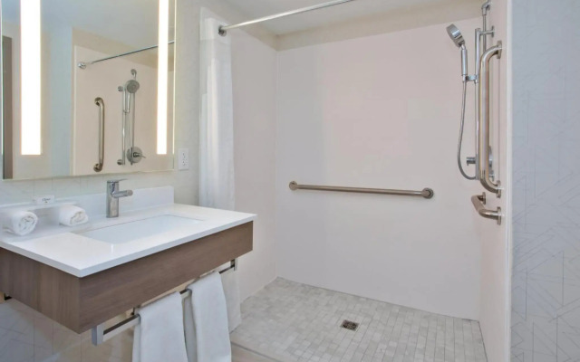Holiday Inn Express Hotel & Suites Dover by IHG