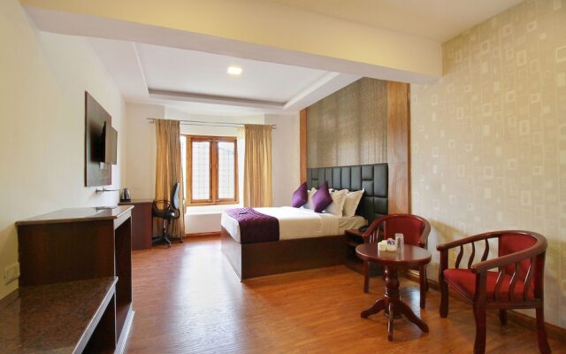 OYO 14653 Vista Suites Doddabetta