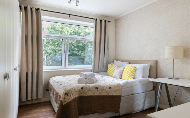 Spacious 3-bedroom Apartment Next to Museums