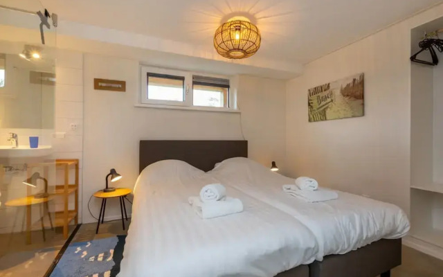 Holiday Home Near Beach Burgh-haamstede