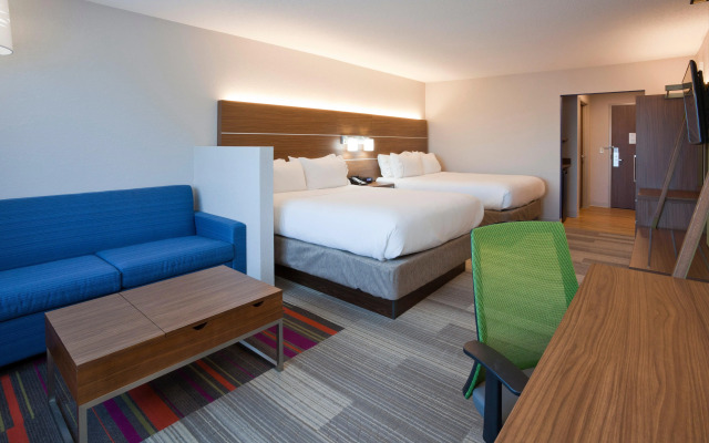Holiday Inn Express & Suites Minneapolis – West End by IHG
