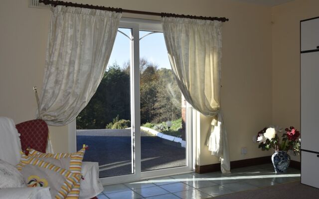 White Hill Country House