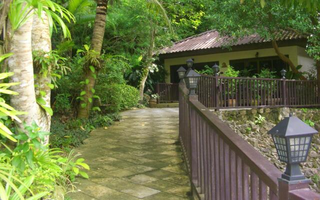 The Hill Resort