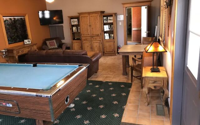 Cripple Creek Hospitality House & Travel Park