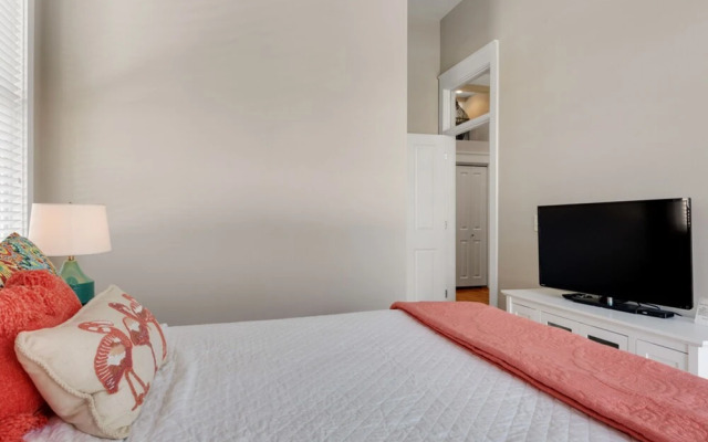 Shore Fun at Destin Pointe