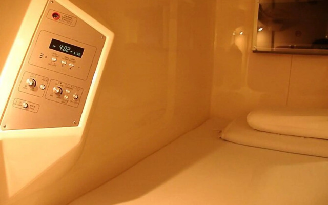 Rex Inn Kawasaki - Caters to Men