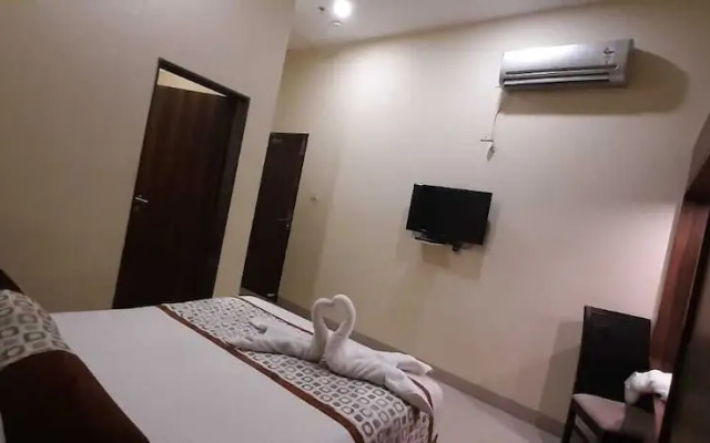 Vijaya Tej Clarks Inn