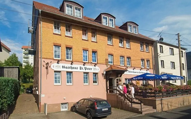 Gasthaus & Pension St.Peter