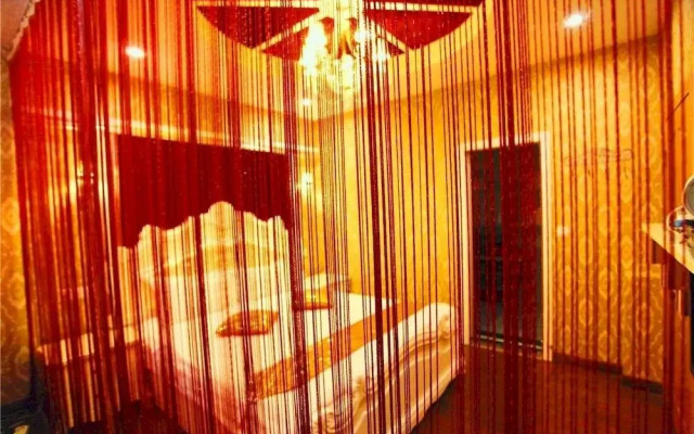 Wuzhen Yishuige Inn