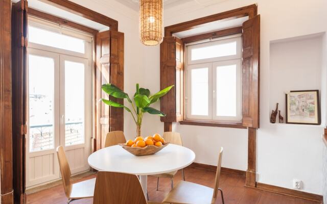 Rossio Vintage Two-Bedroom Apartment - by LU Holidays