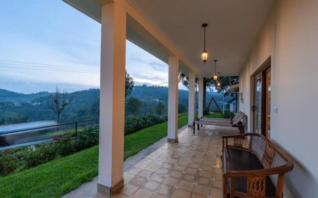 Claire 1br luxurious room overlooking plantation