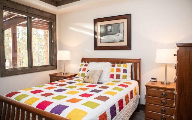 The Seasons 1818 2 Bedroom Condo by RedAwning