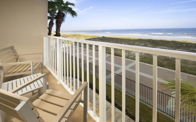Four Points by Sheraton Jacksonville Beachfront