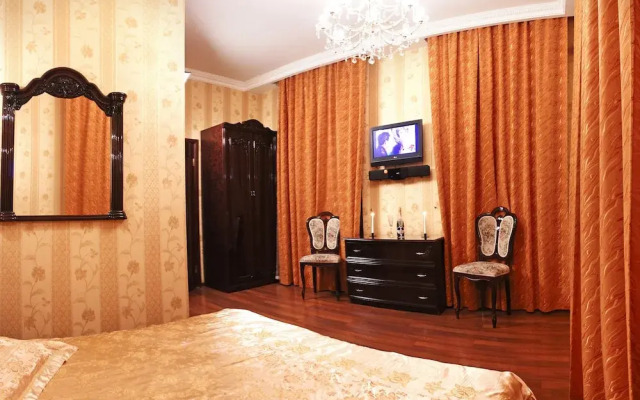 Алекс отель на Марата 22