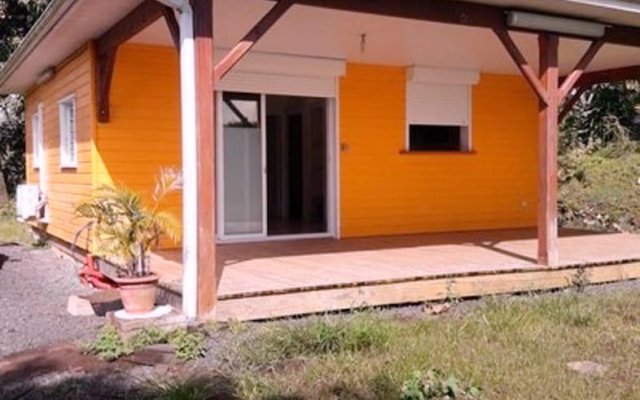 House With 2 Bedrooms in Le Lamentin, With Enclosed Garden and Wifi