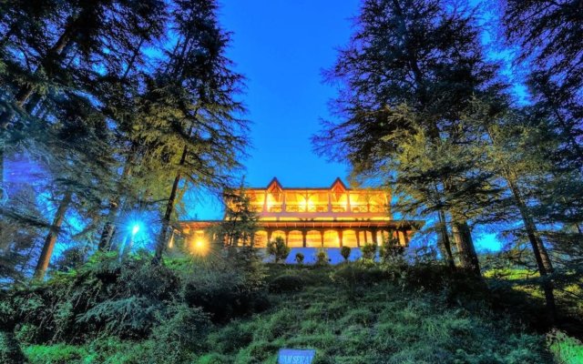 Van Serai Forest Lodge