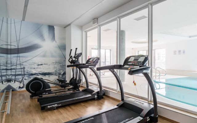 Downtown Apartments Waterlane Island - Riverview Pool, SPA, Gym & Parking