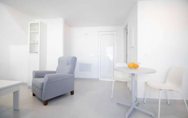 Refurbish Apartm With Terrace Near Anfi