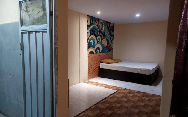 Hotel Warna – Guest Rooms – Palopo