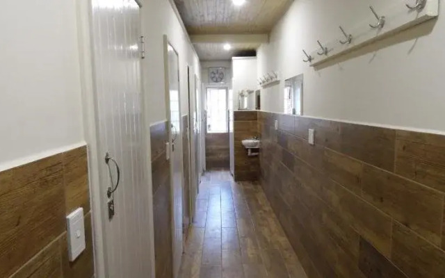 Budget Tented Village at Urban Glamping - Hostel