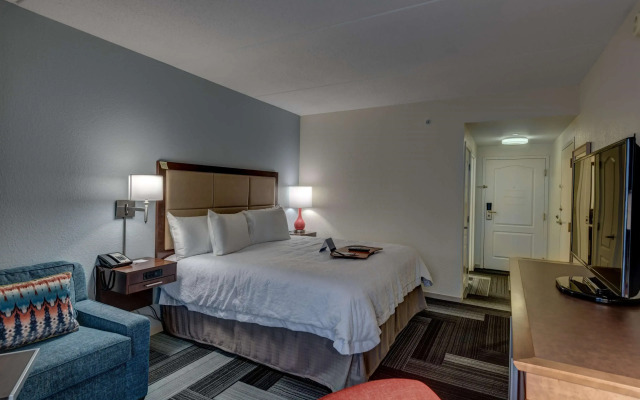 Hampton Inn Pittsburgh/Monroeville