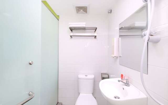 OYO 816 Hotel De Kiara