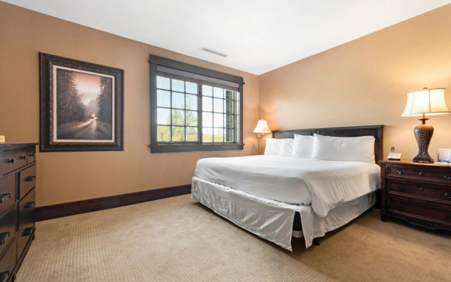 Arrowleaf Lodge - 1 Bed Studio #100a