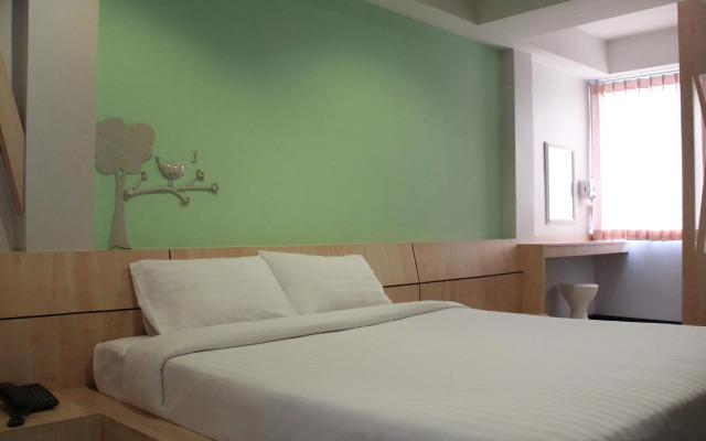 Hotel Le Lerts Living