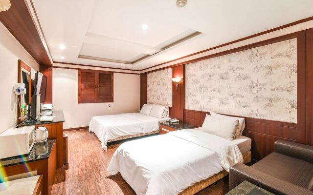 Hotel Joy
