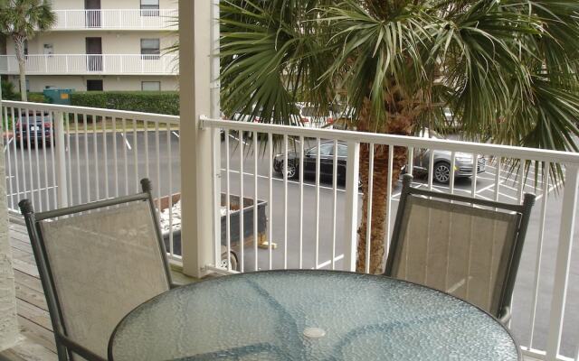 Seaside Beach & Racquet Club 2203