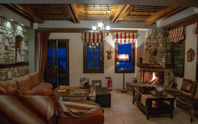 Pandion Boutique Hotel & Suites