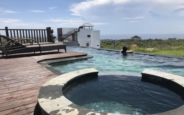 The Ocean Views Luxury Villas & Apartment