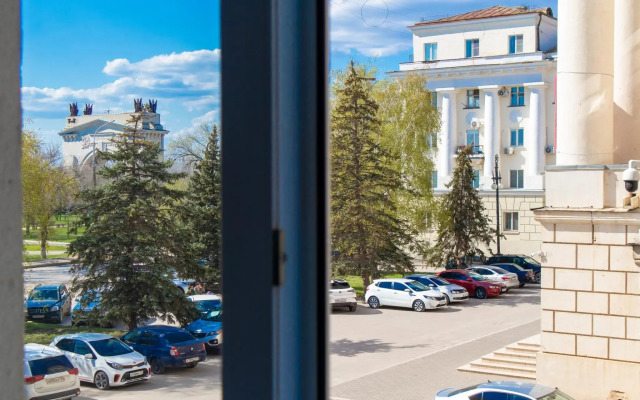 Apartments on 35 Fadeev Street