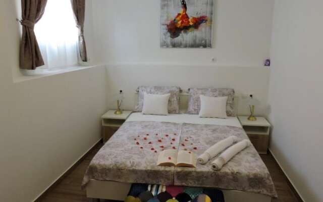 Luxury Beachfront Apartment, Sea Pearl