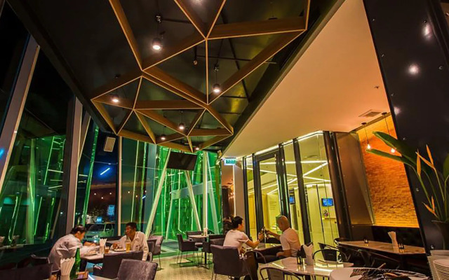 Crystal Hotel Hat Yai